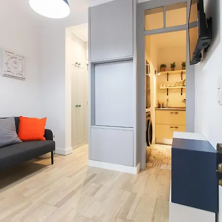 Cosy Avenida By Homing Apartman *
