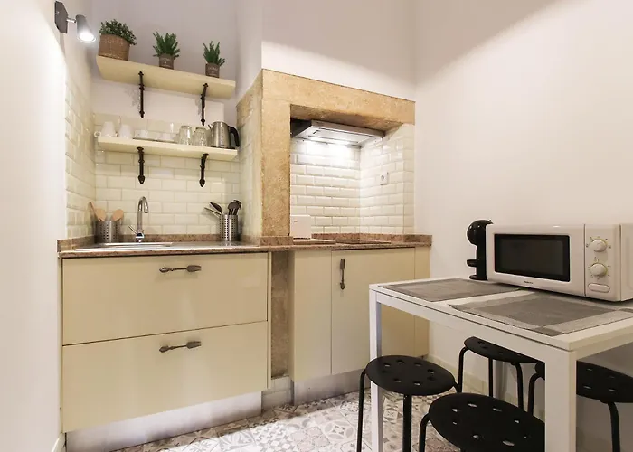 Cosy Avenida By Homing דירה ליסבון
