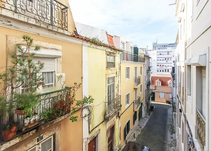 Cosy Avenida By Homing *